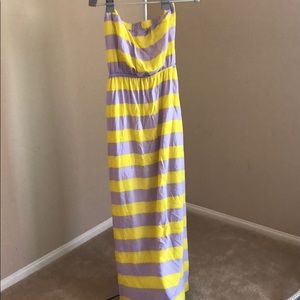 Splendid yellow maxi dress